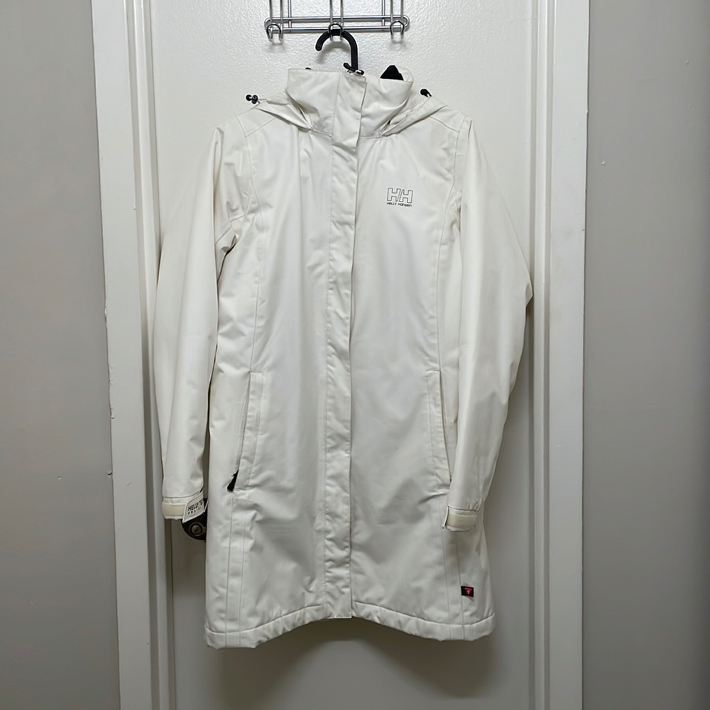 Helly Hansen white winter jacket. Size S/P.
